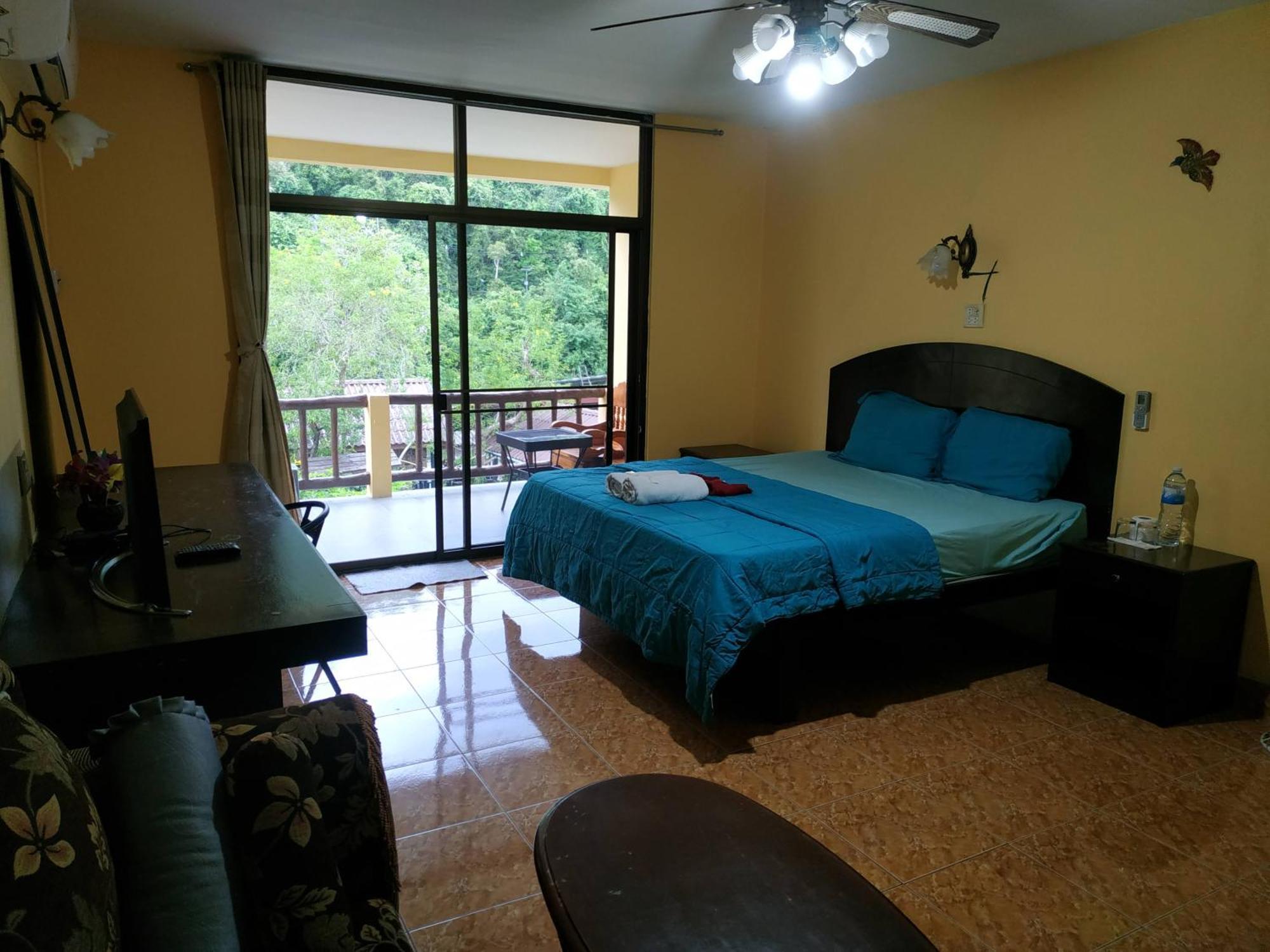 Rattana'S Resort 라농 외부 사진